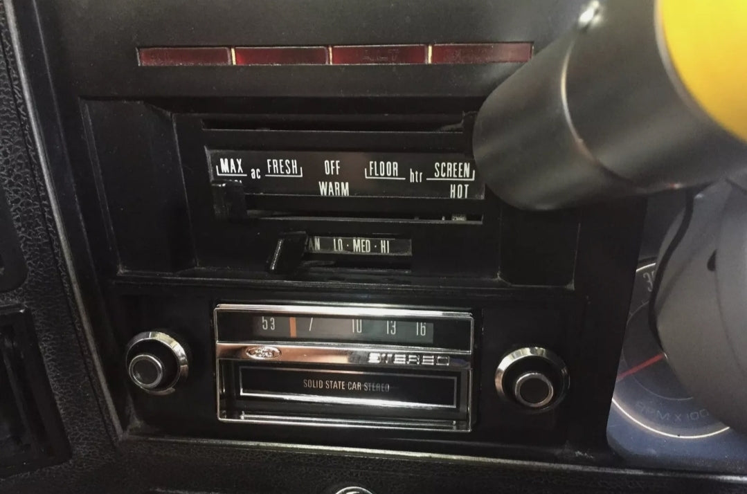 XA XB GT GS FORD 8 TRACK DUMMY FACE RADIO - USB PLAYER