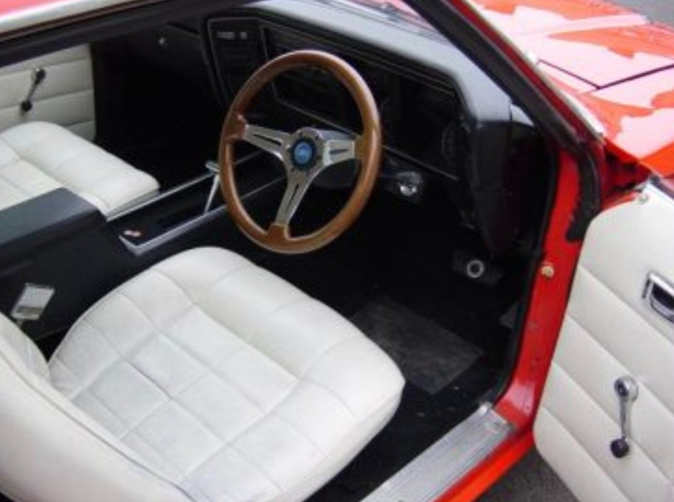 Ford Falcon XB interior Parchment Trim Vinyl 400ml Aerosol Paint